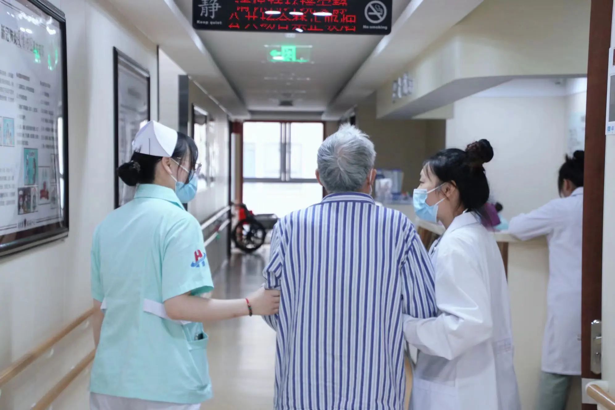 杭州老年护理医院 | 老人患了帕金森病，该如何护理？